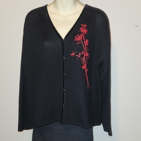 Koret XL Black Sweater with Red Floral Embroidery - Picture 1 of 7